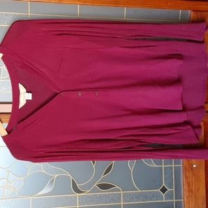 NWOT Roebuck & Co. Long-sleeved Berry pullover size L